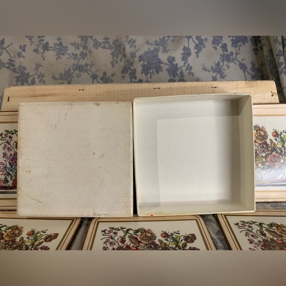 VTG Set of 6 English Life Cork Floral Coasters Made in England in Box - Picture 5 of 9